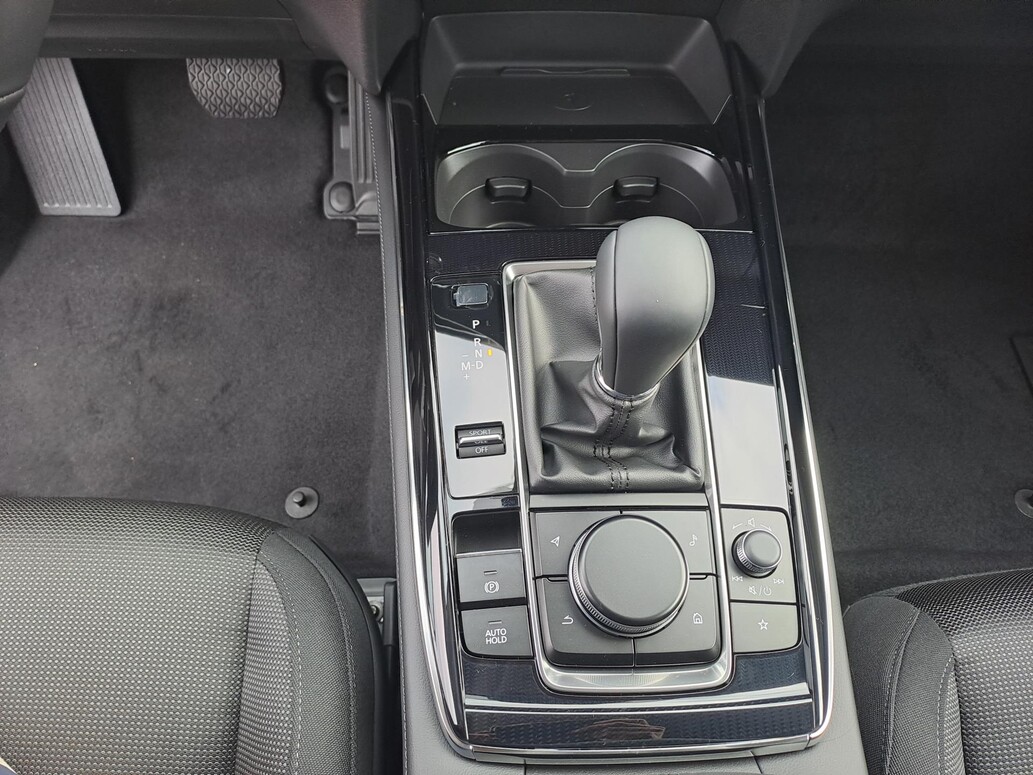 Mazda CX-30, Exclusive-line