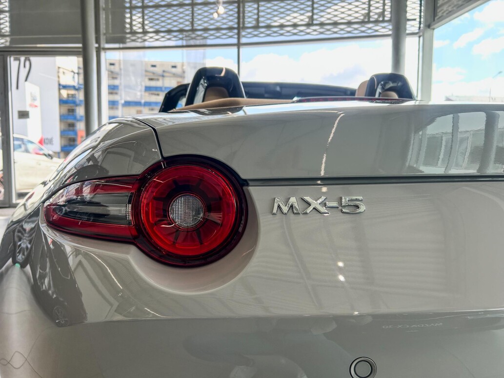Mazda MX-5, KAZARI