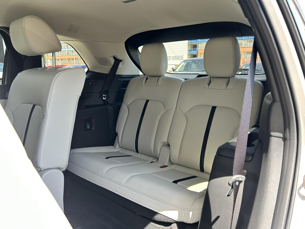 Mazda CX-80, Takumi Plus