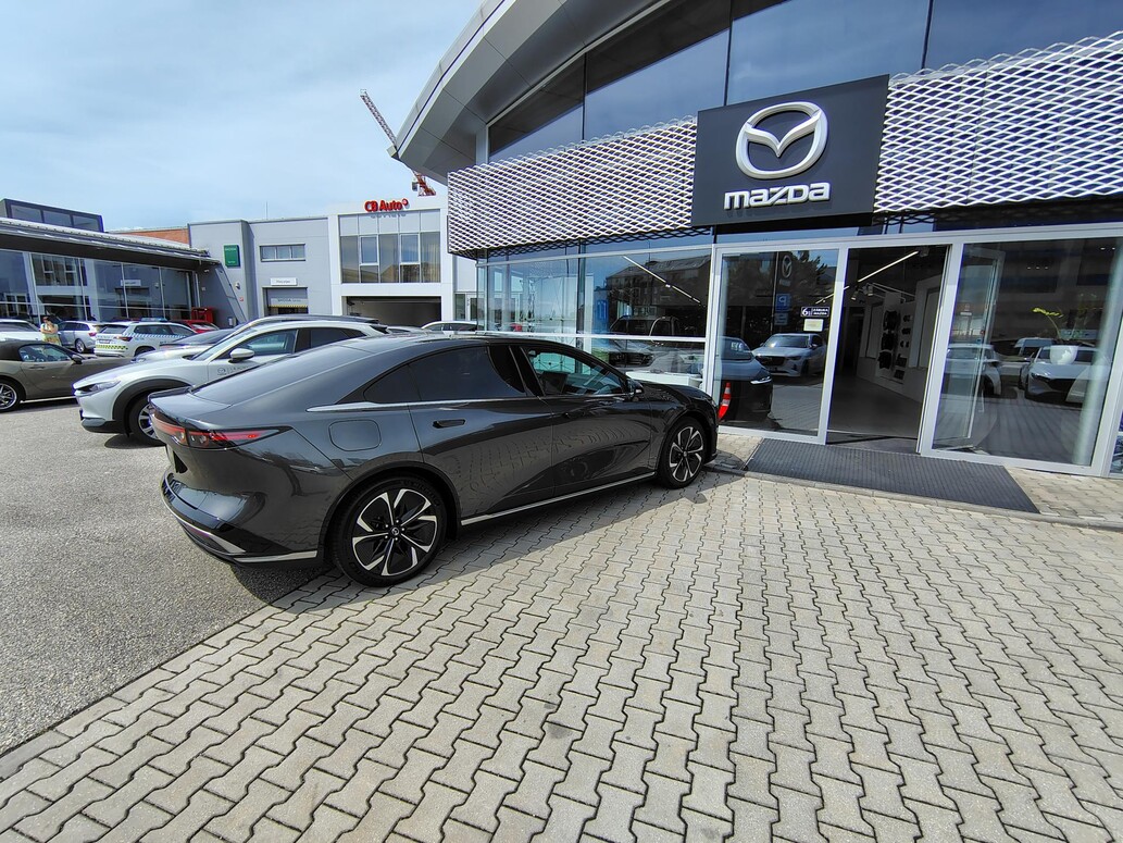 Mazda 6, TAKUMI PLUS