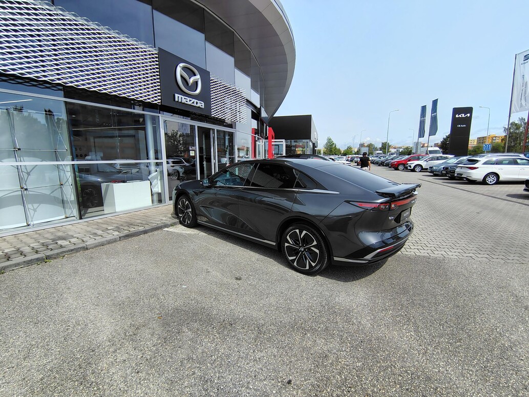 Mazda 6, TAKUMI PLUS