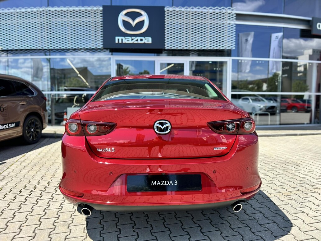 Mazda 3, Exclusive-Line