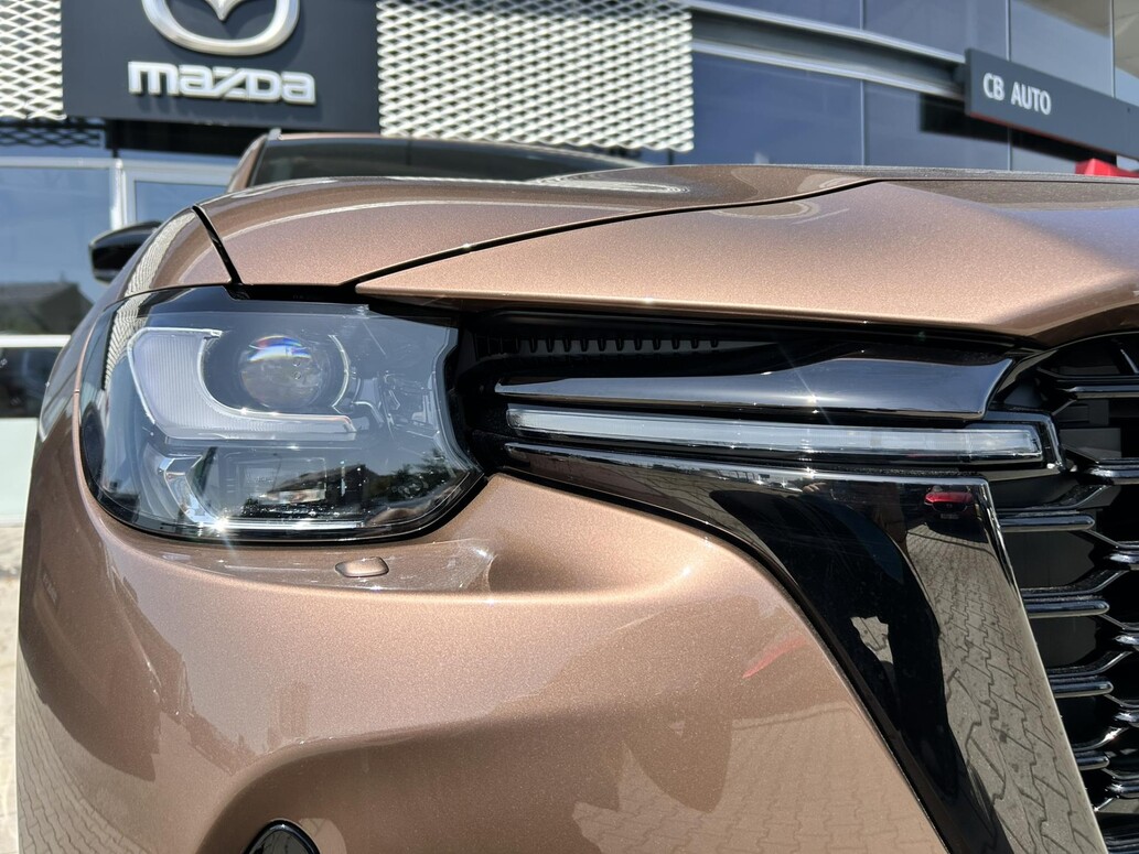 Mazda CX-80, Homura Plus