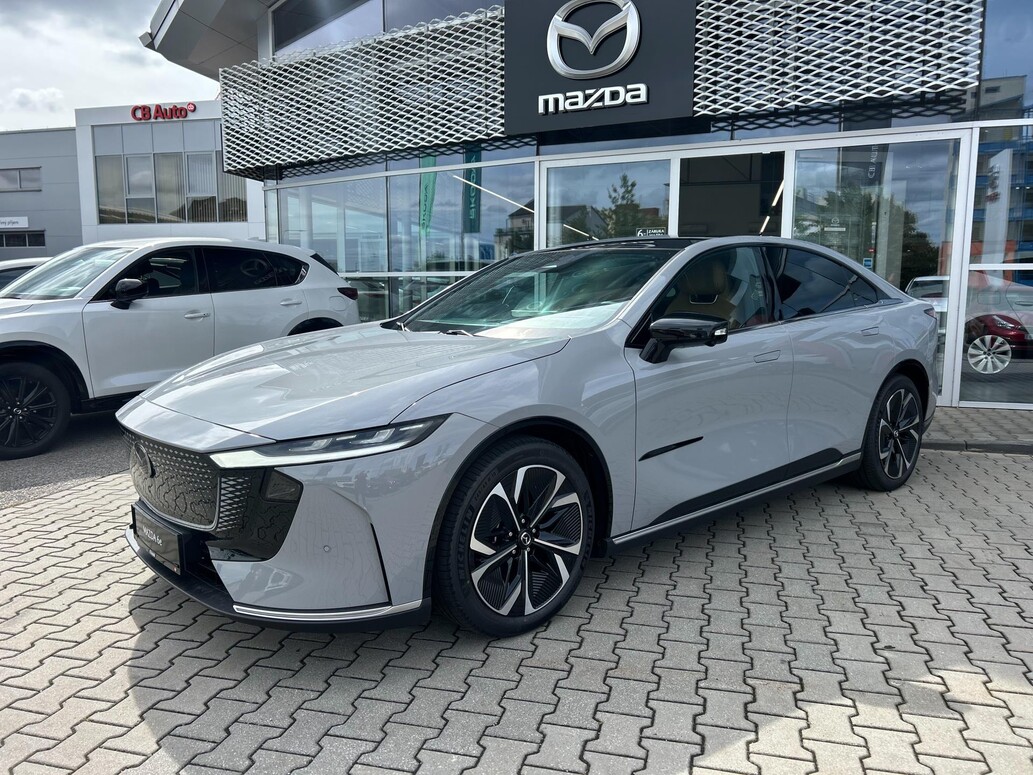 Mazda 6e, Takumi Plus