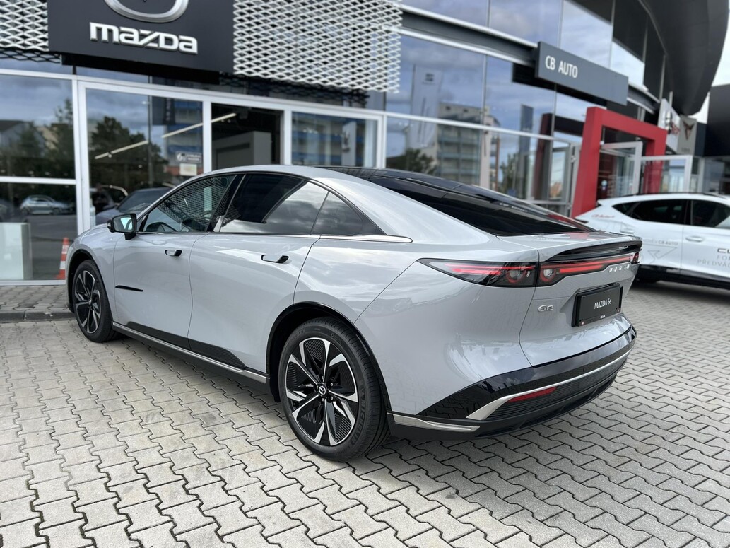 Mazda 6e, Takumi Plus