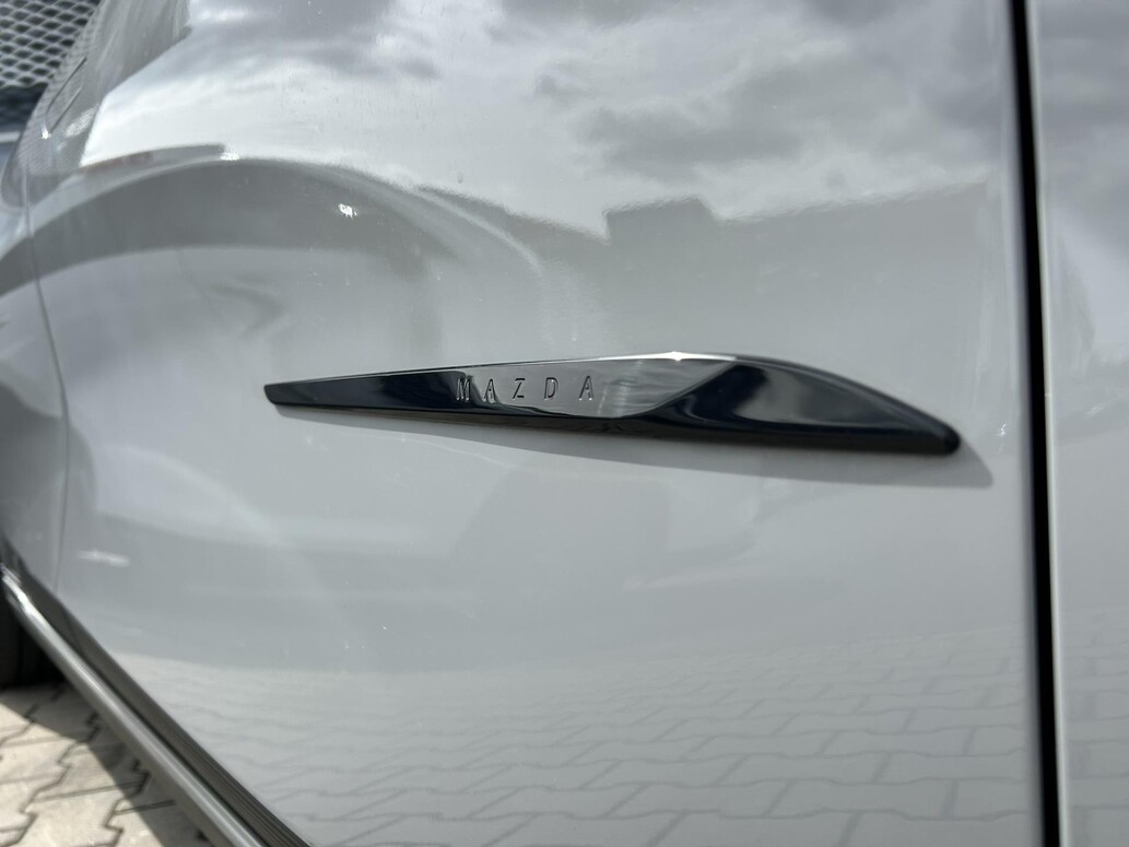 Mazda 6e, Takumi Plus