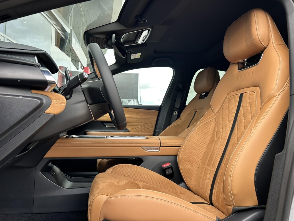 Mazda 6e, Takumi Plus