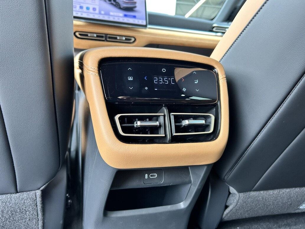 Mazda 6e, Takumi Plus