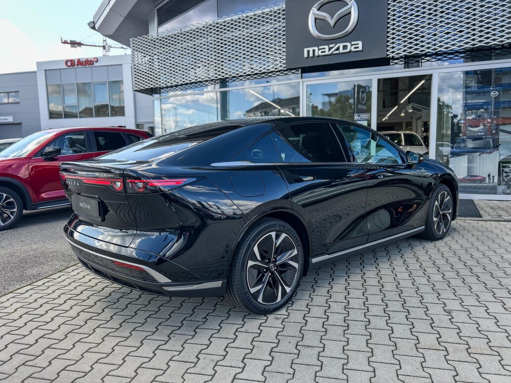 Mazda 6e, Takumi Plus