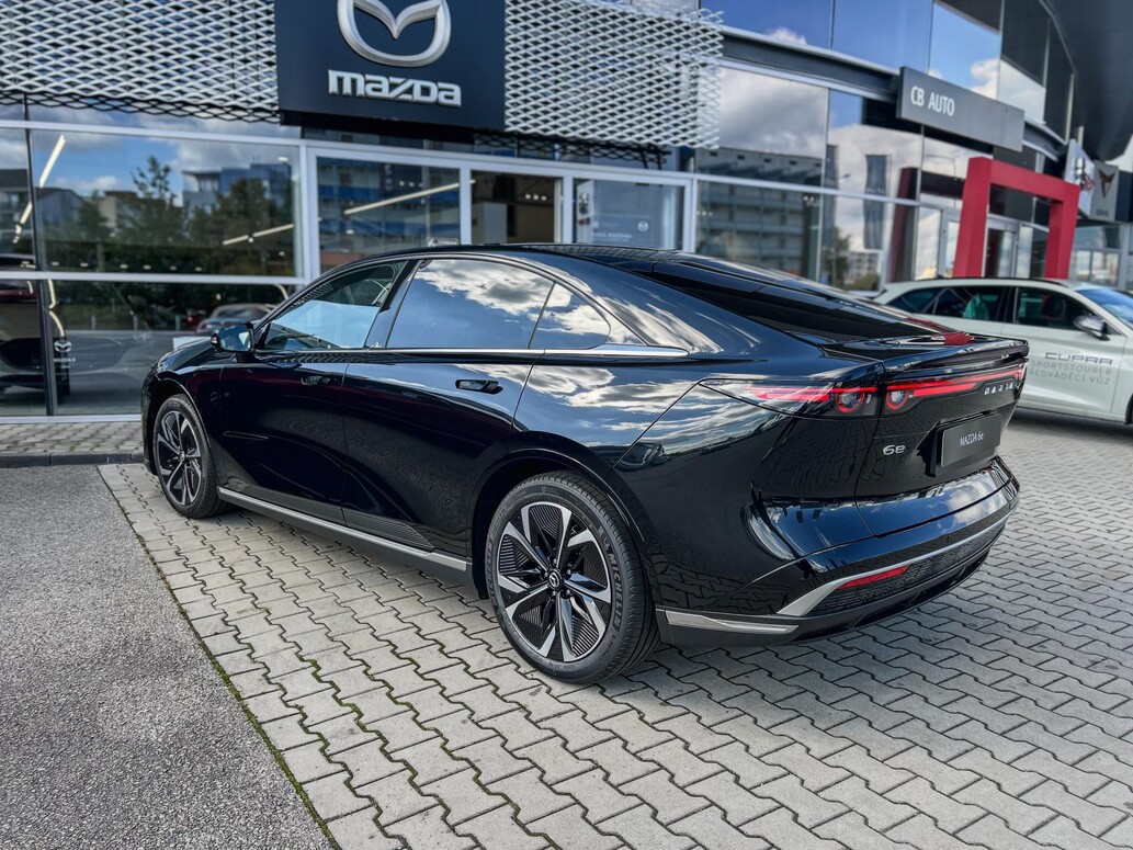 Mazda 6e, Takumi Plus