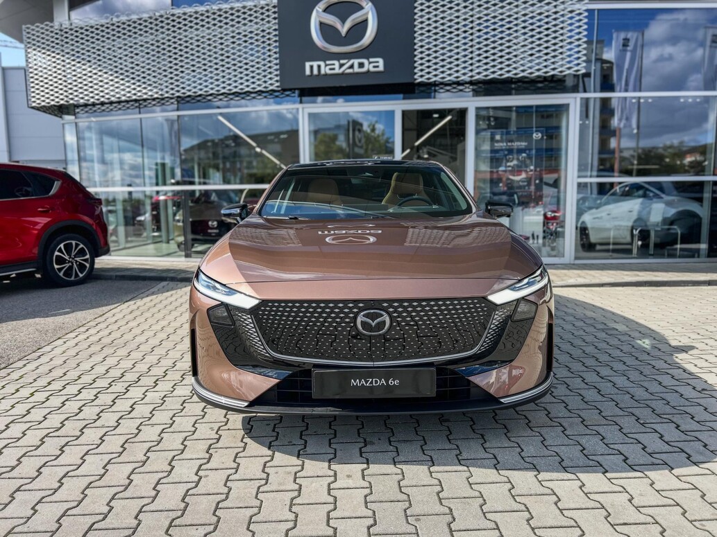 Mazda 6e, Takumi Plus