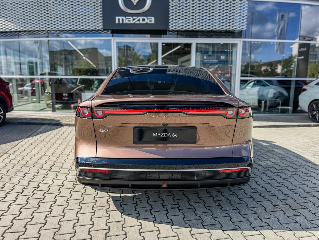 Mazda 6e, Takumi Plus