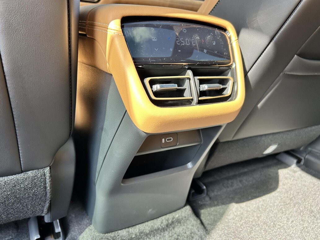 Mazda 6e, Takumi Plus