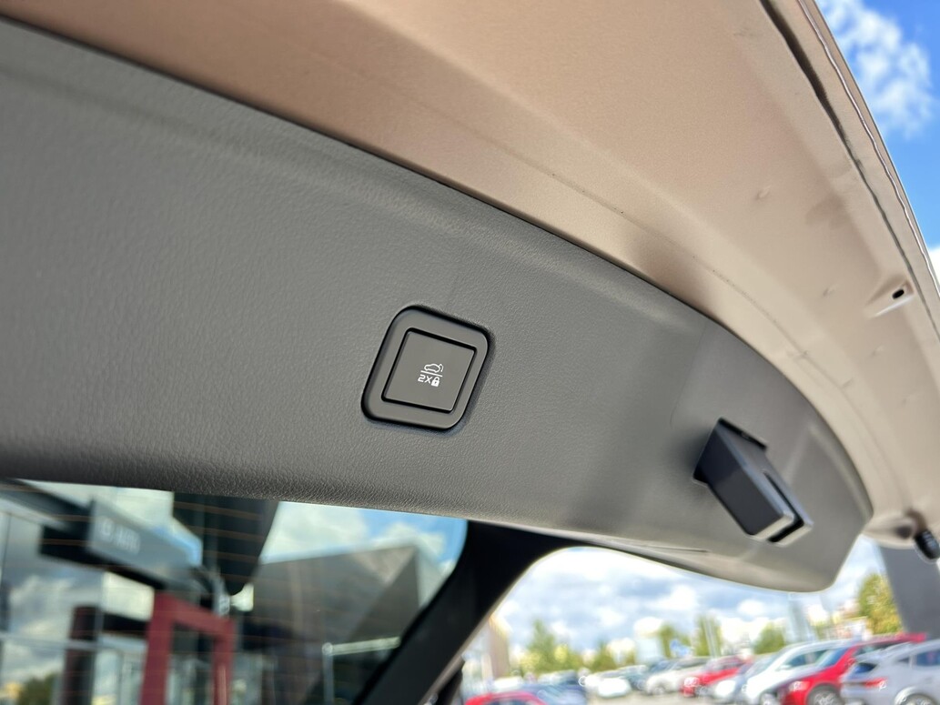 Mazda 6e, Takumi Plus