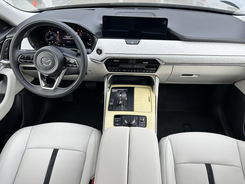 Mazda CX-60, Takumi Plus