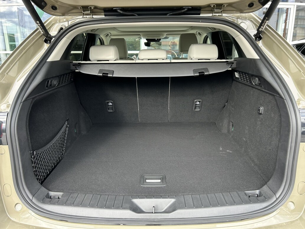 Mazda CX-60, Takumi Plus