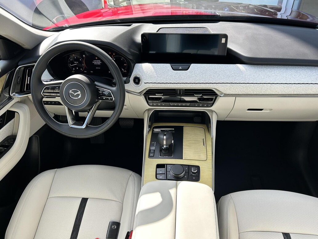 Mazda CX-60, Takumi Plus