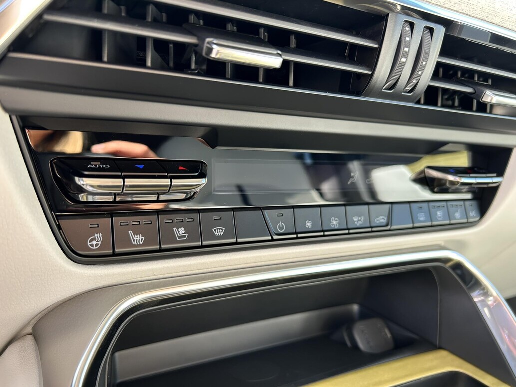 Mazda CX-60, Takumi Plus