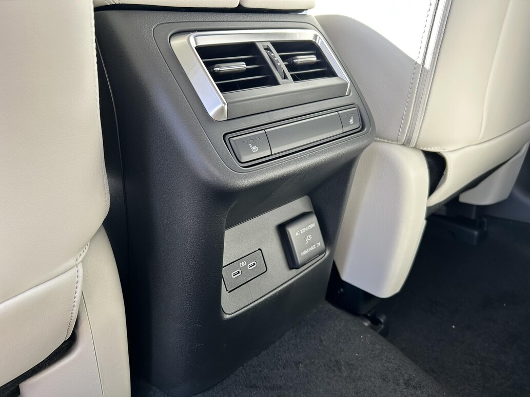 Mazda CX-60, Takumi Plus