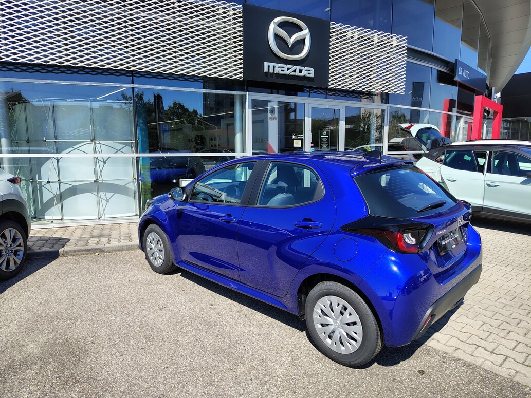 Mazda 2, PRIME LINE