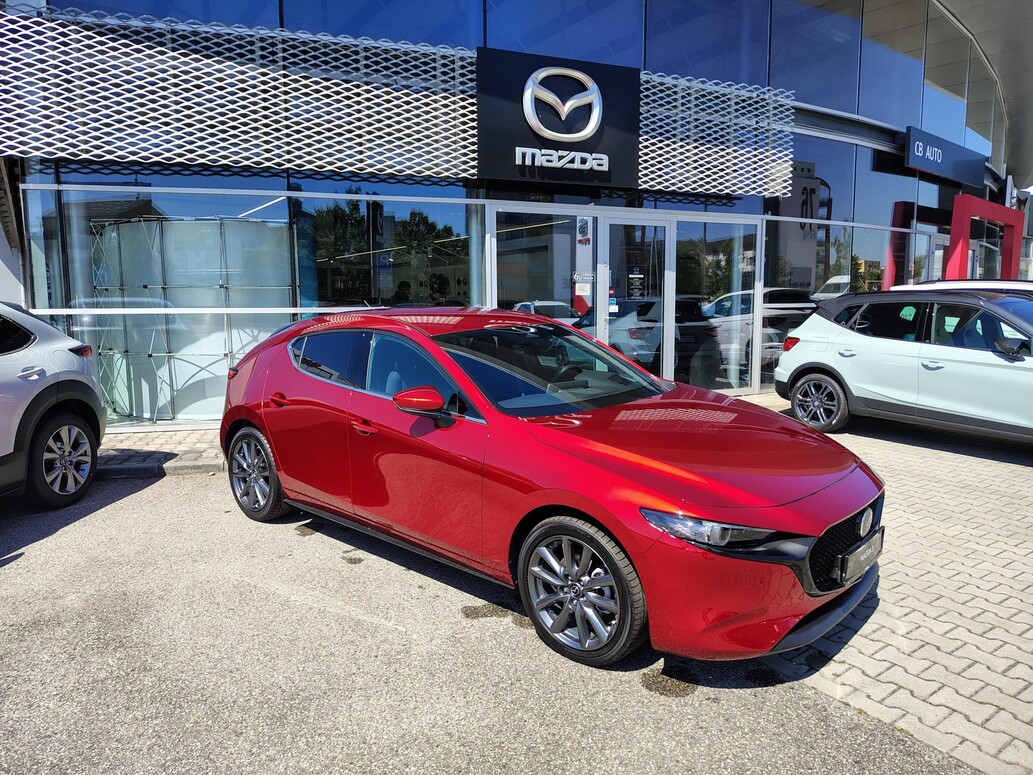 Mazda 3, EXCLUSIVE LINE
