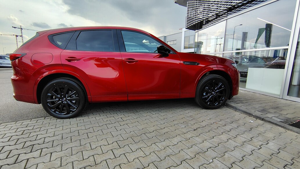 Mazda CX-60, HOMURA PLUS