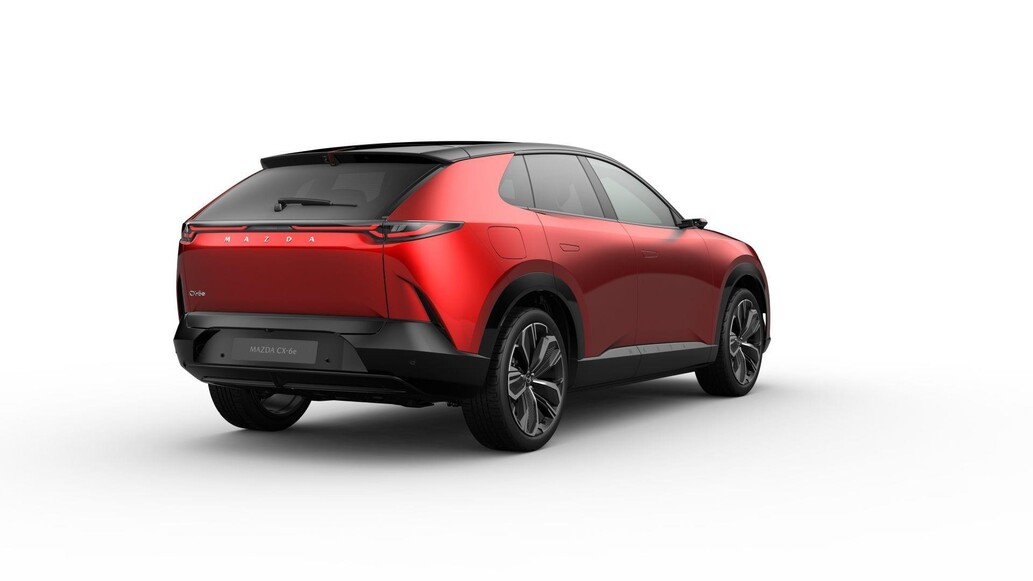 Mazda CX-6e, TAKUMI PLUS