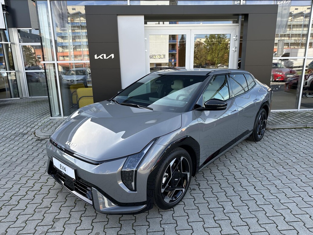 KIA EV4 Fastback