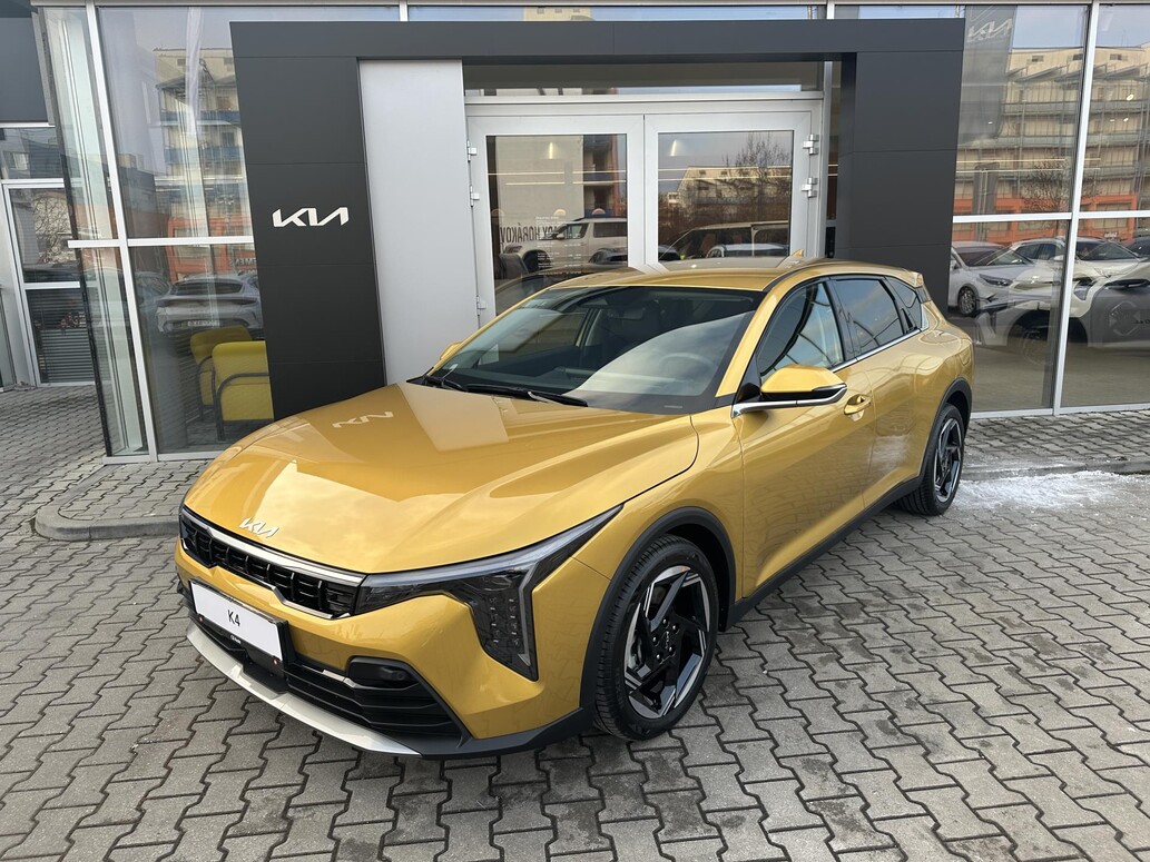 KIA K4