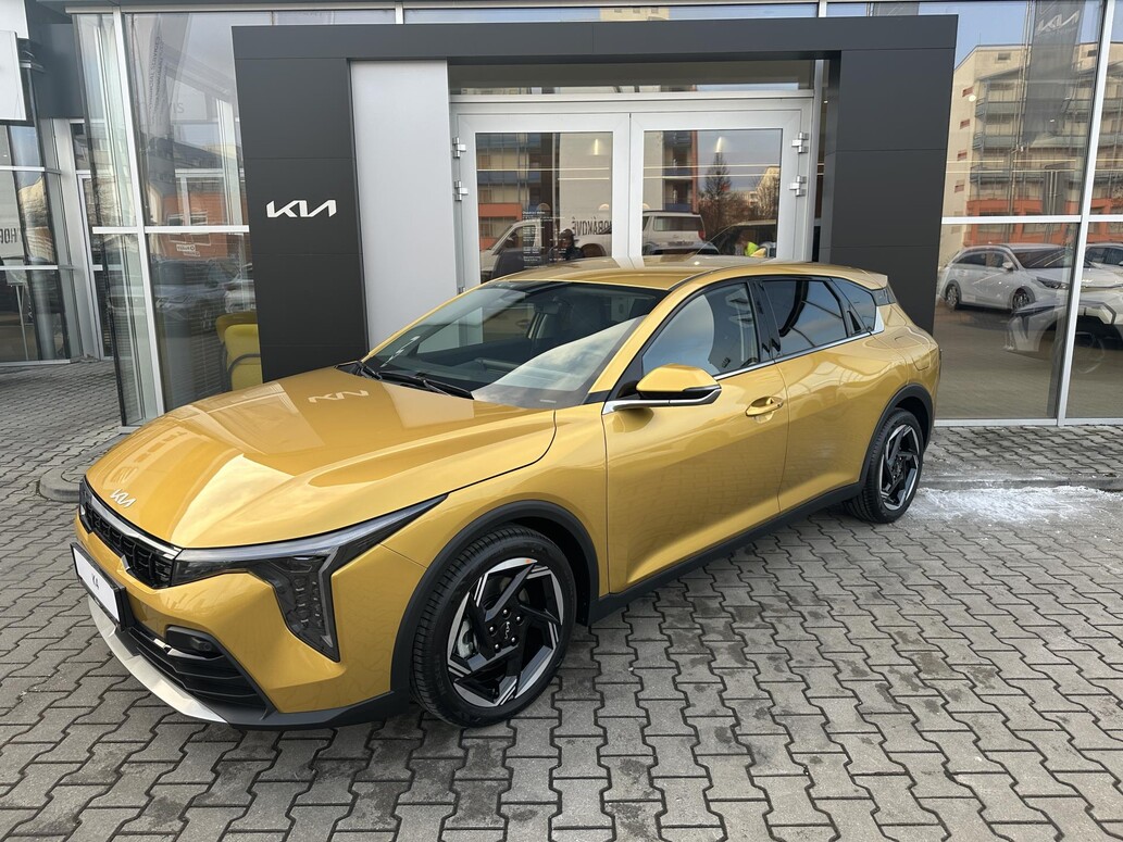 KIA K4