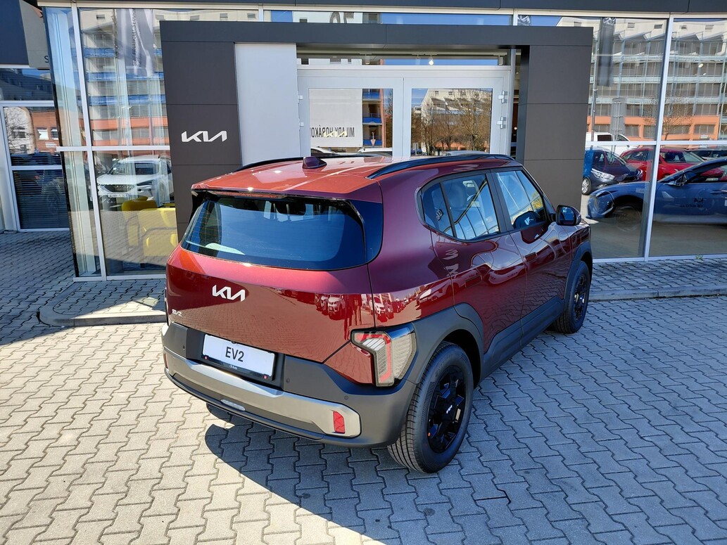 KIA EV2