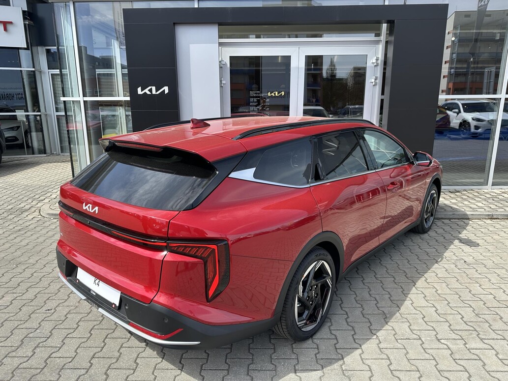 KIA K4 SW