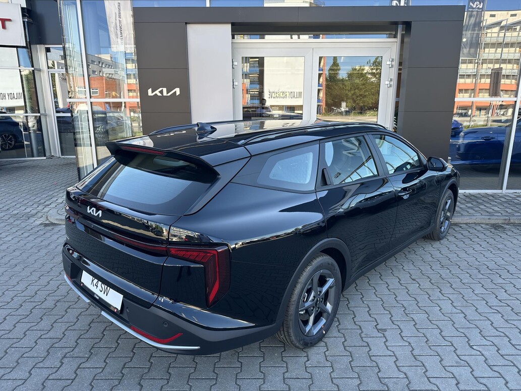 KIA K4 SW