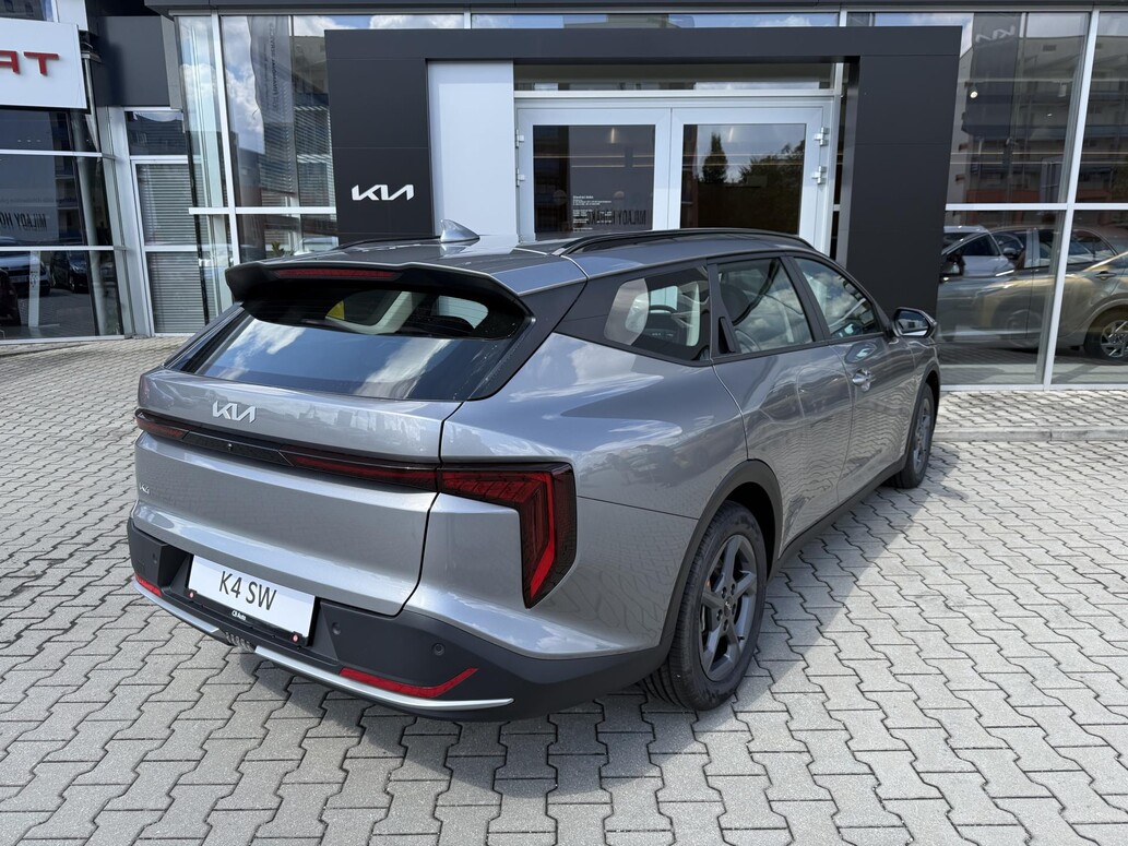 KIA K4 SW