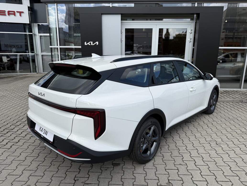 KIA K4 SW