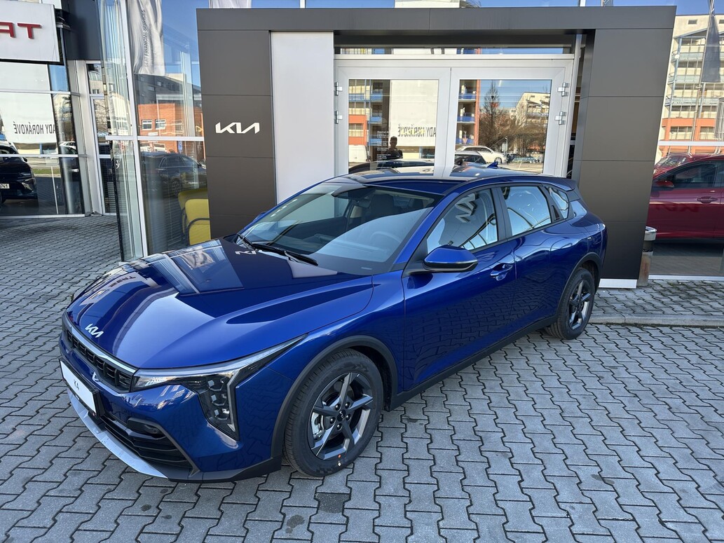 KIA K4