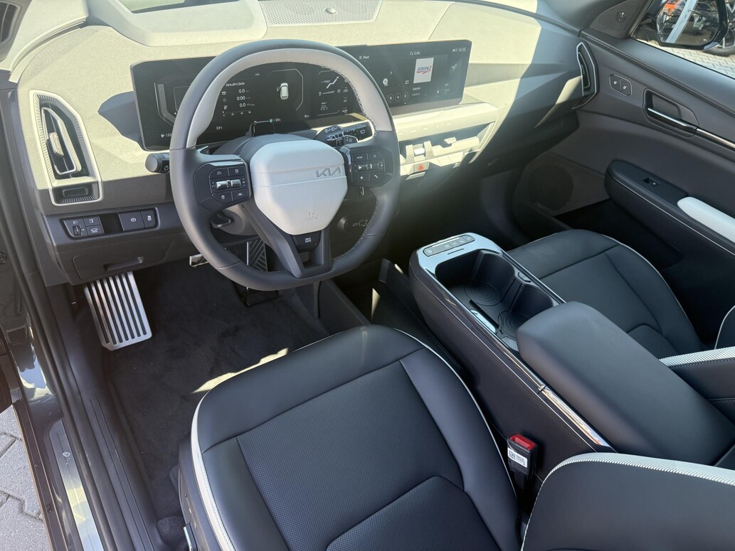 KIA EV5