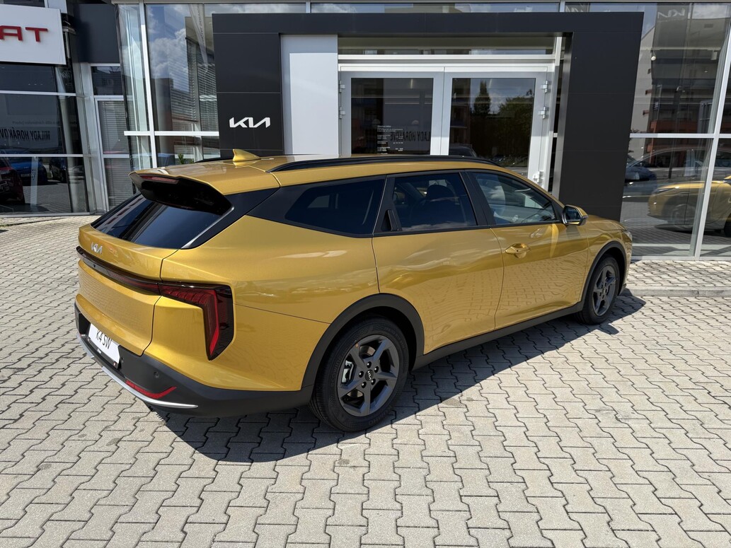 KIA K4 SW