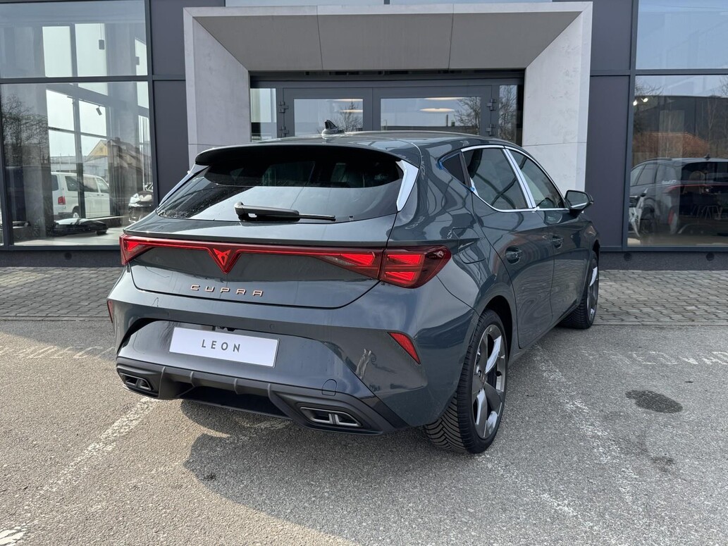 CUPRA Leon