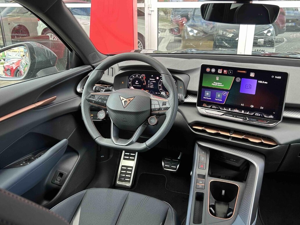 CUPRA Terramar