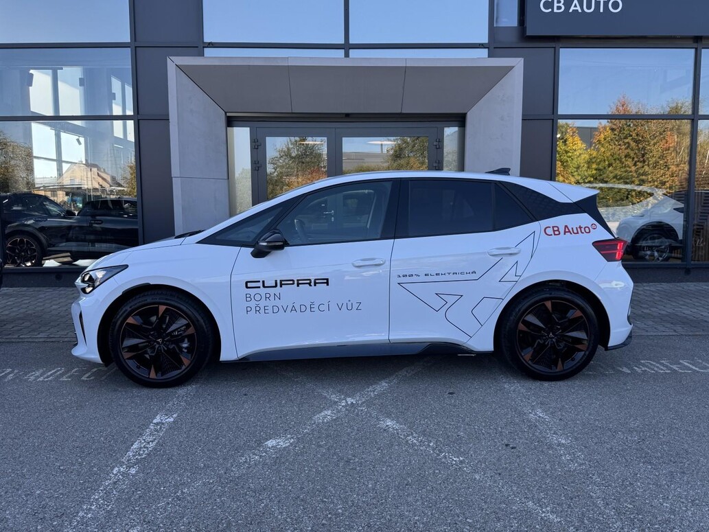 CUPRA Born