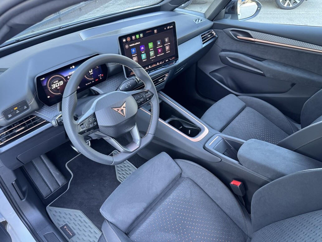 CUPRA Born