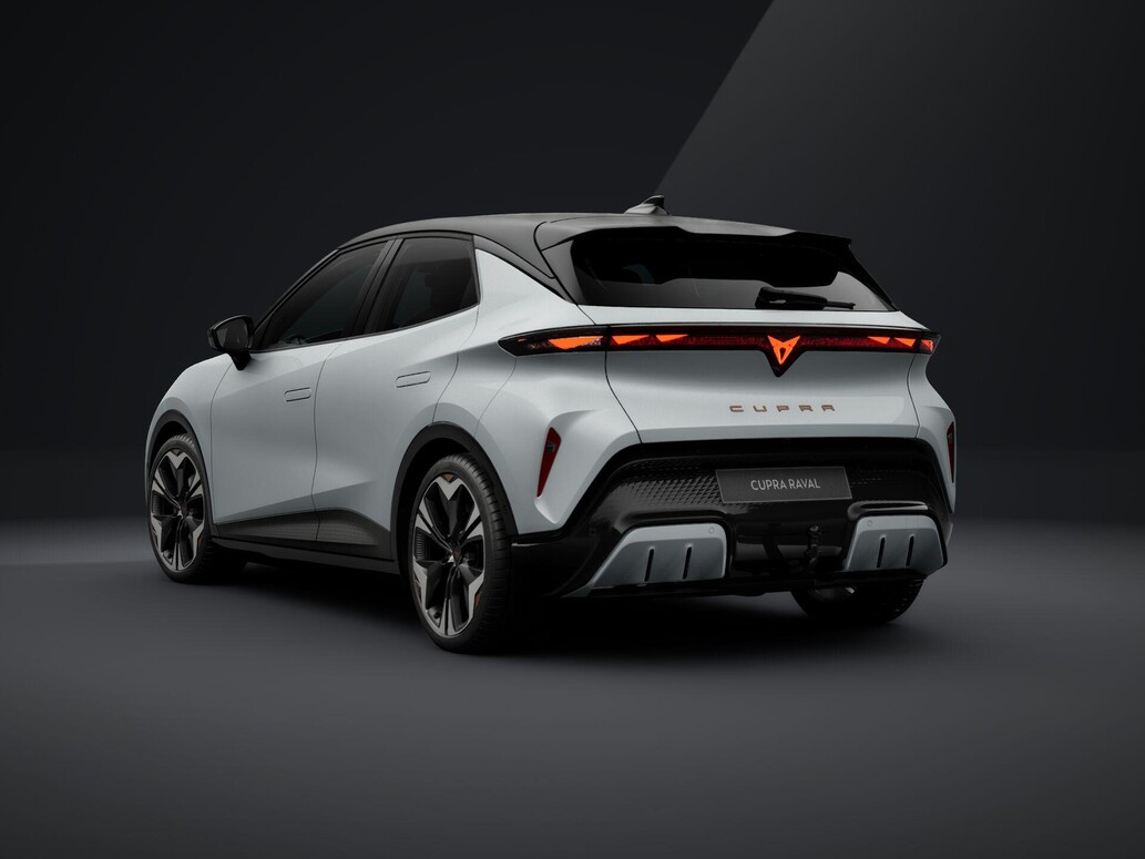 CUPRA Raval, Plus