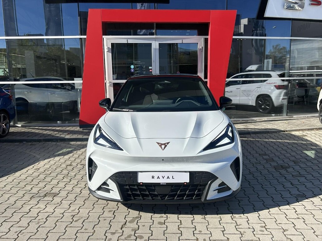CUPRA Raval, Plus