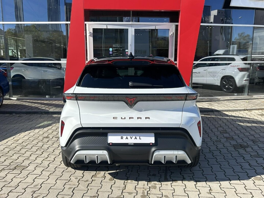 CUPRA Raval, Plus