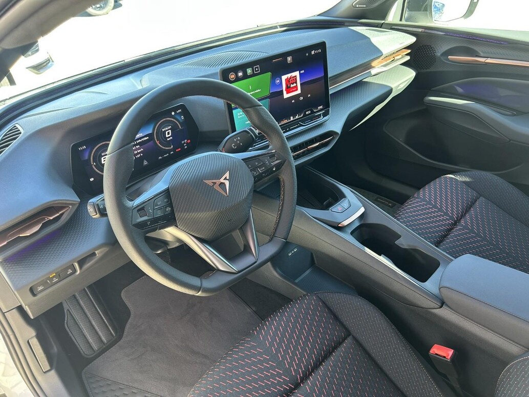 CUPRA Raval, Plus