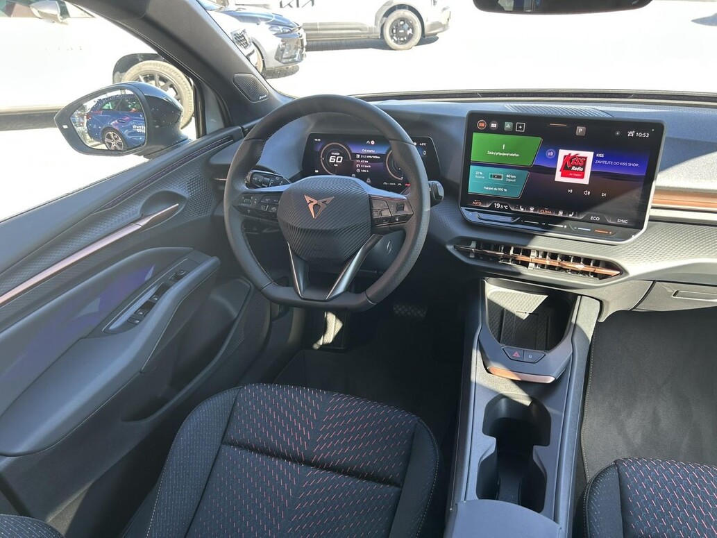 CUPRA Raval, Plus