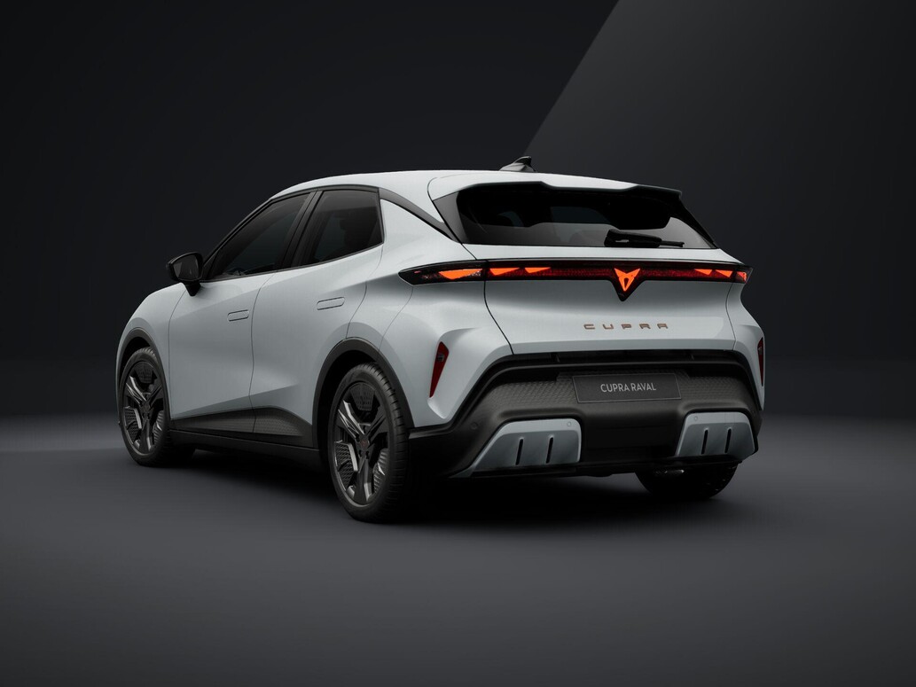 CUPRA Raval, Plus