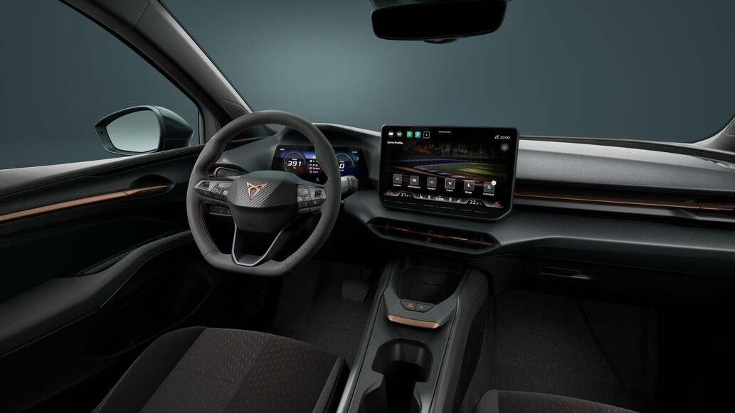 CUPRA Raval, Plus
