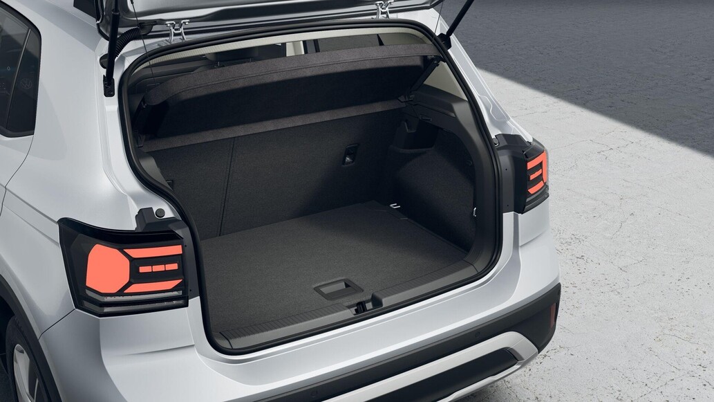 Volkswagen T-Cross, People